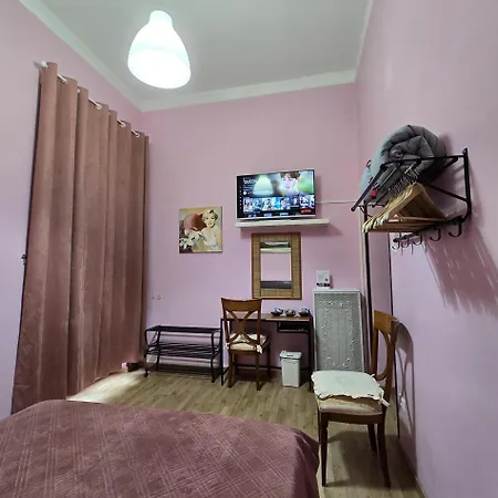 And Comfort 5*