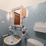 And Comfort Řím