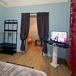 And Comfort 4*
