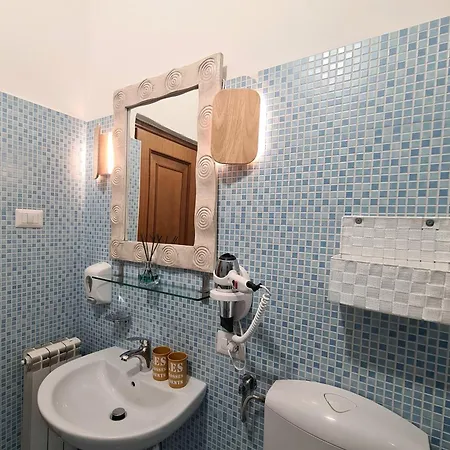 And Comfort Ρώμη