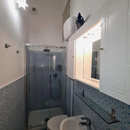 And Comfort Πανσιόν Ρώμη