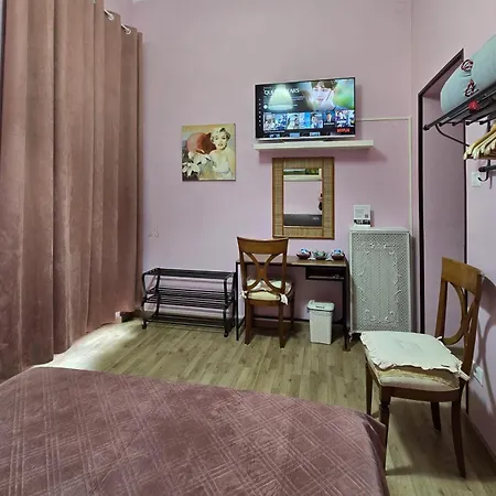 And Comfort Ρώμη